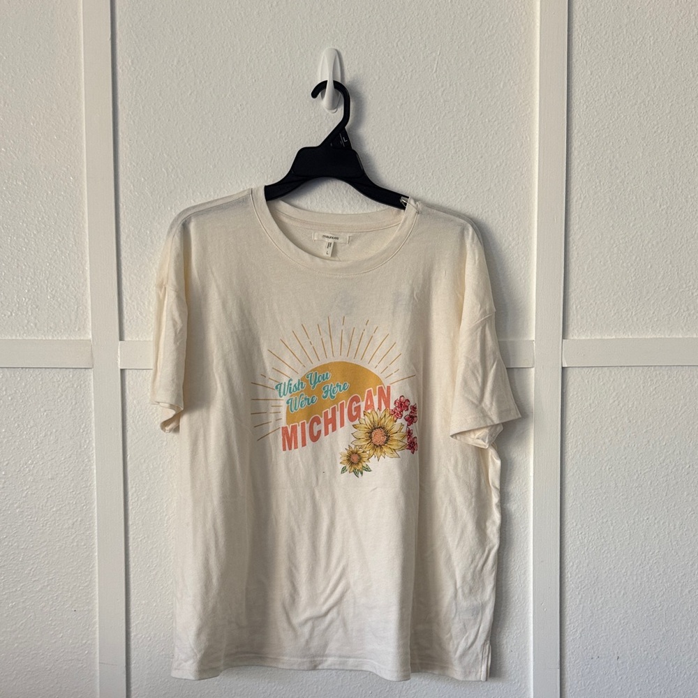 Maurices Cream Graphic Tee with Sunflower and Michigan Print
